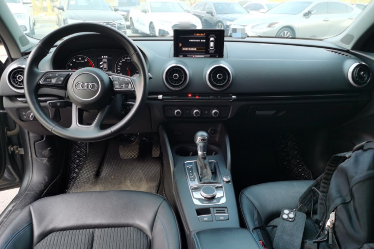 奥迪A3 2020款 Limousine 35 TFSI 时尚型 国VI中控内饰12