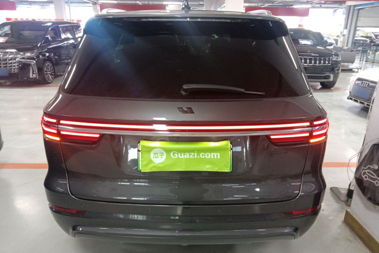 理想汽车 理想ONE 2021款 增程6座版车身外观6