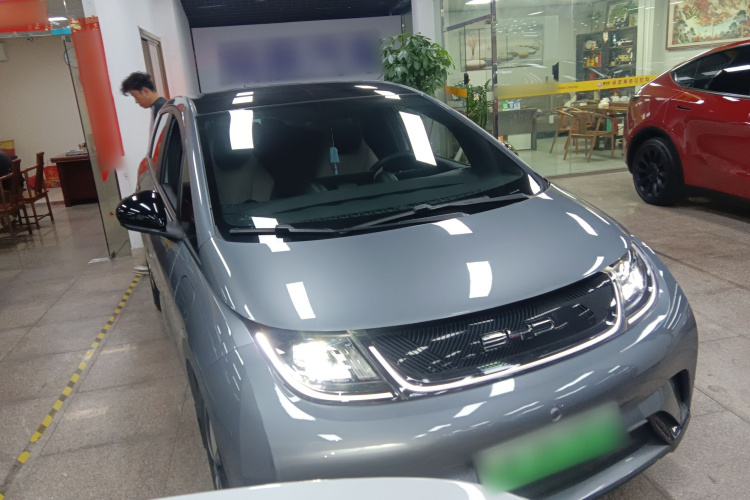 比亚迪 海豚 2023款 420km 时尚版车身外观3