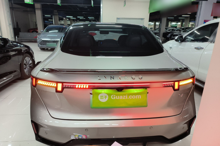 领克07 2024款 EM-P 126长续航 Halo车身外观6004