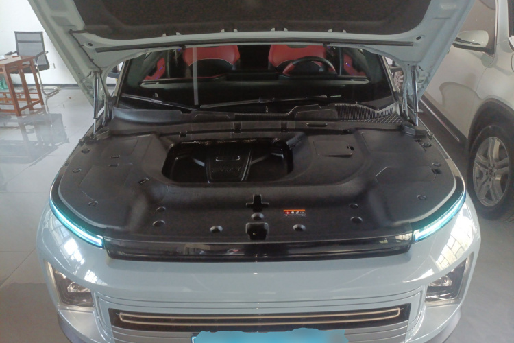 吉利汽车 吉利icon 2020款 1.5TD i9 BSG机舱底盘24