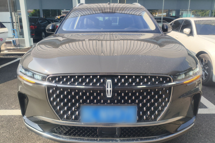 林肯 航海家 2023款 2.0T 四驱尊睿版车身外观2