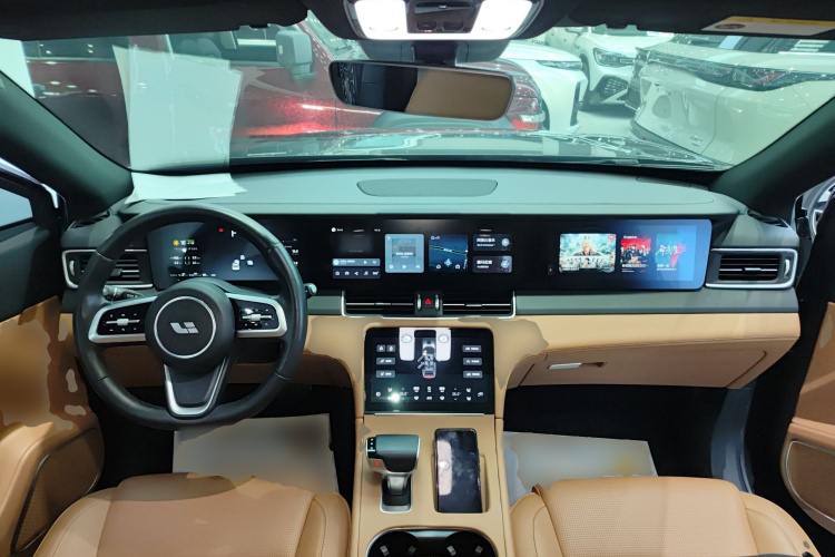 理想汽车 理想ONE 2021款 增程6座版中控内饰12