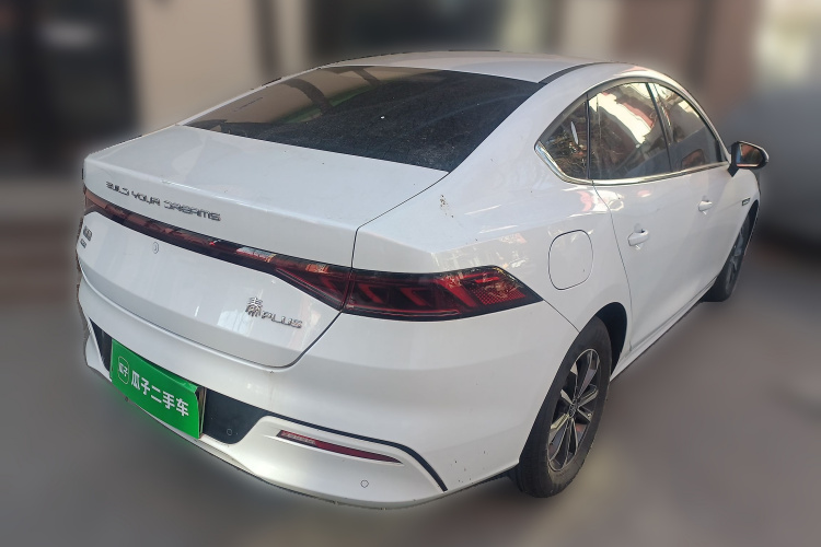 比亚迪 秦PLUS 2024款 荣耀版 DM-i 55KM领先型车身外观7