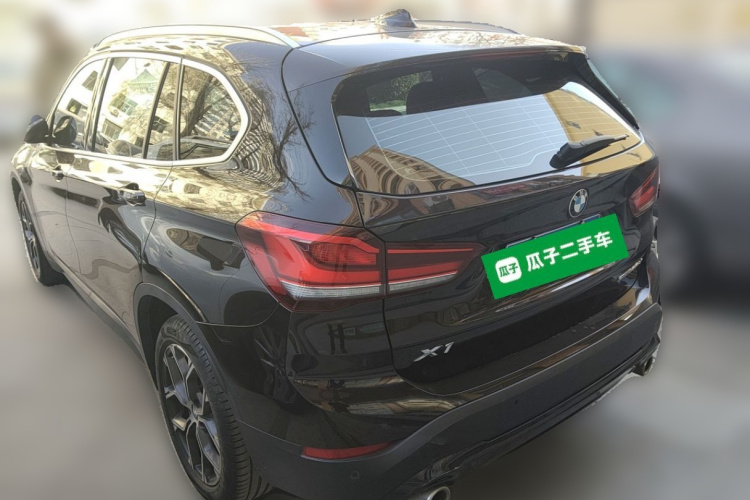 宝马X1 2021款 sDrive25Li 领先型车身外观6003