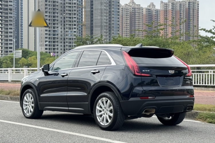 凯迪拉克XT4 2021款 28T 两驱技术型车身外观6003