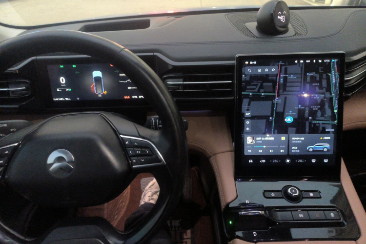 蔚来ES8 2018款 创始版中控内饰12