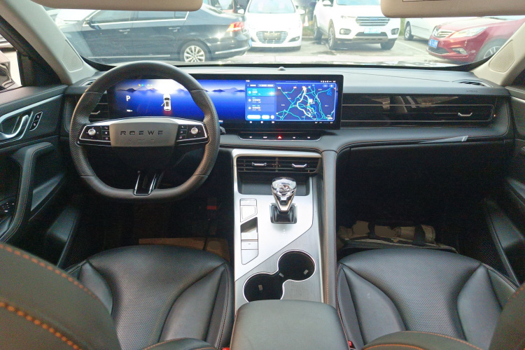 荣威RX5 2023款 1.5T 尊荣滑屏版中控内饰12