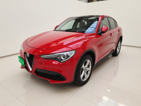 阿尔法·罗密欧 Stelvio斯坦维 2017款 2.0T 200HP 精英版