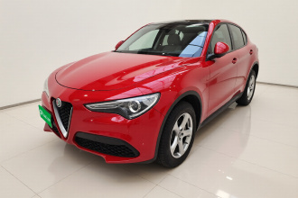 阿尔法·罗密欧 Stelvio斯坦维 2017款 2.0T 200HP 精英版