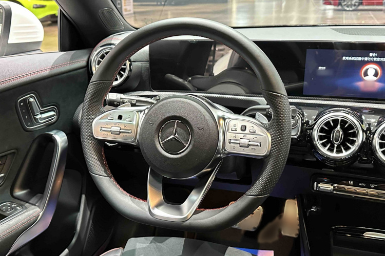 奔驰CLA 2023款 CLA 200 猎跑车局部细节9008