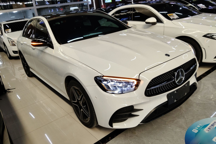奔驰E级(进口) 2022款 E 260 时尚型运动版车身外观3