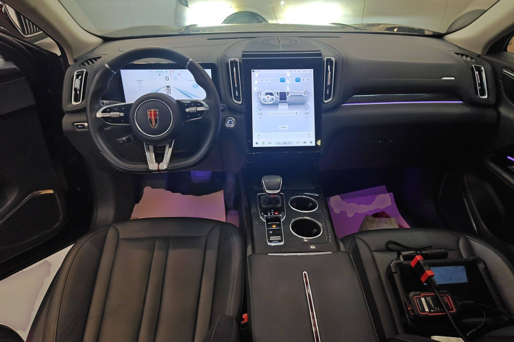 红旗HS3 2023款 1.5T 两驱善为版中控内饰12