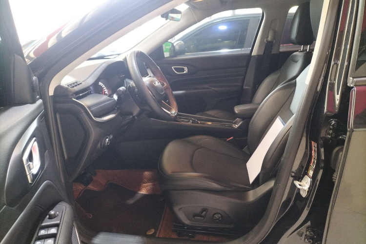 Jeep 指南者 2021款 220T 自动领先版局部细节19