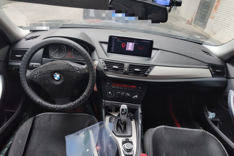 宝马X1 2013款 sDrive18i 时尚型中控内饰7002
