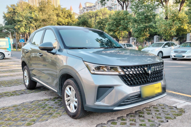 五菱汽车 五菱星驰 2022款 1.5L CVT畅玩型车身外观6003