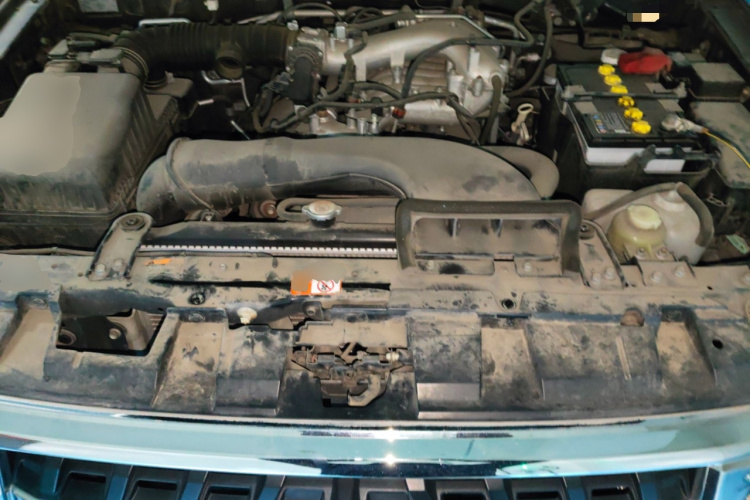 三菱 帕杰罗(进口) 2019款 3.0L 自动舒适版局部细节24