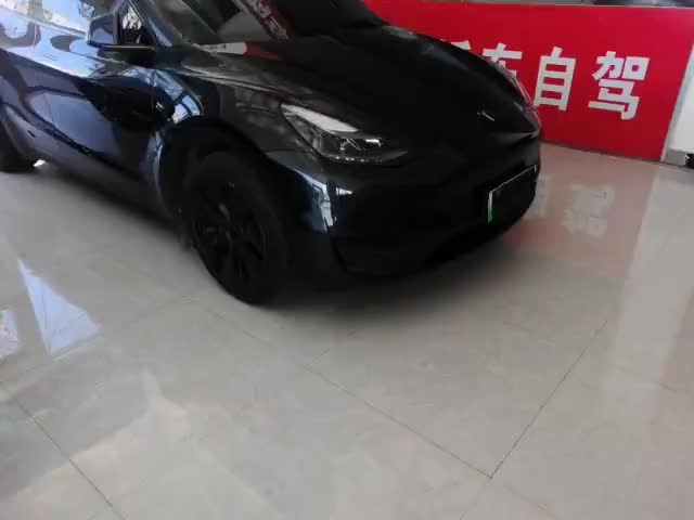 特斯拉 Model Y 2024款 后轮驱动版实拍1