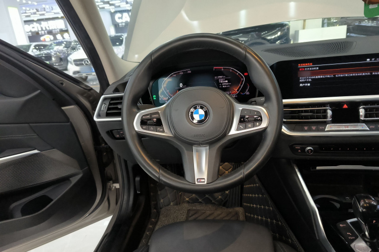 宝马3系 2021款 320Li M运动套装中控内饰13