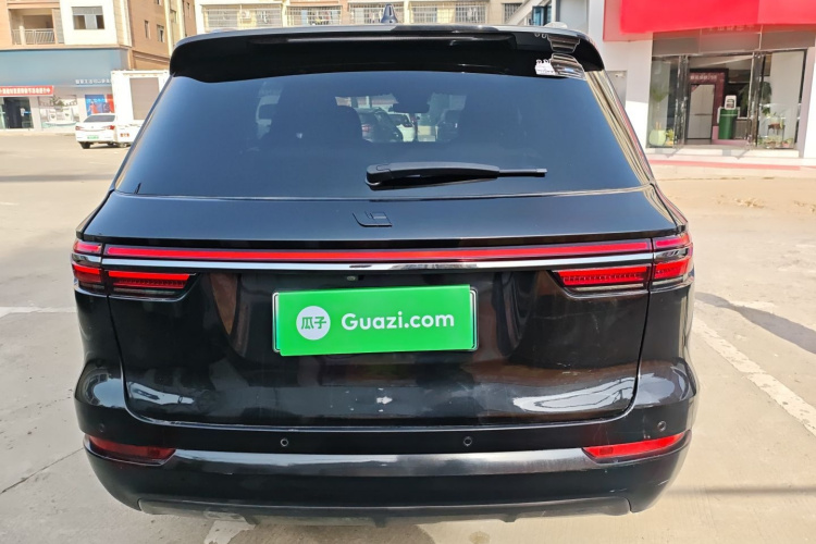 理想汽车 理想ONE 2021款 增程6座版车身外观6004