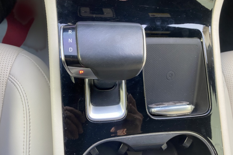 理想汽车 理想ONE 2021款 增程6座版局部细节18