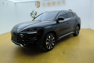 比亚迪 宋PLUS新能源 2025款 EV 智驾版 605km 旗舰型