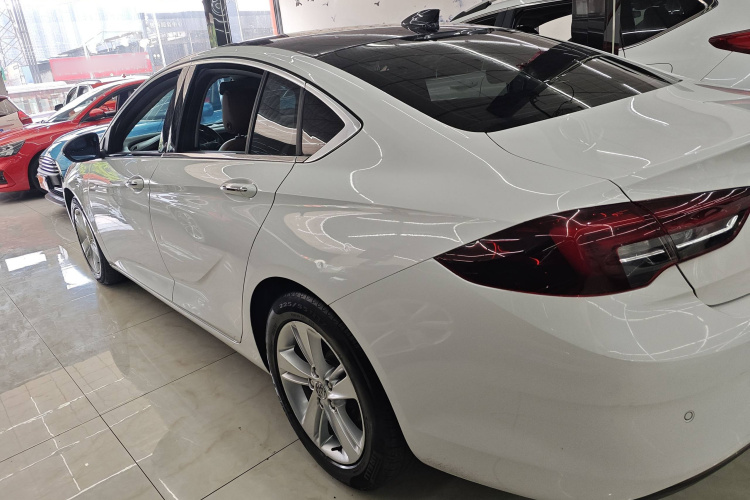 别克 君威 2017款 20T 精英型车身外观6004