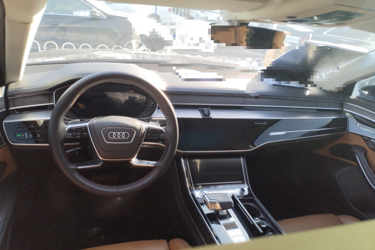 奥迪A8 2024款 A8L 50 TFSI quattro 臻选型中控内饰13