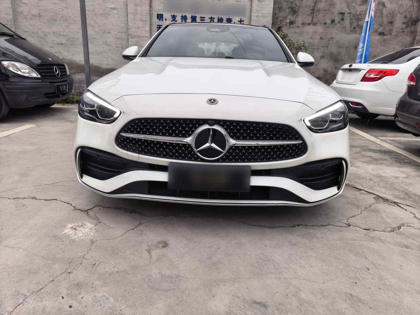 奔驰C级 2025款 改款 C 260 L 运动版(1)
