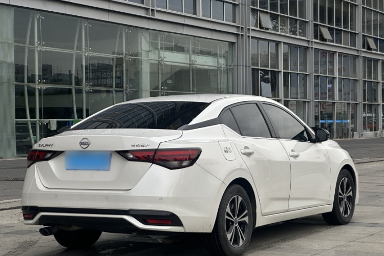 日产 轩逸 2023款 1.6L CVT悦享版车身外观6006