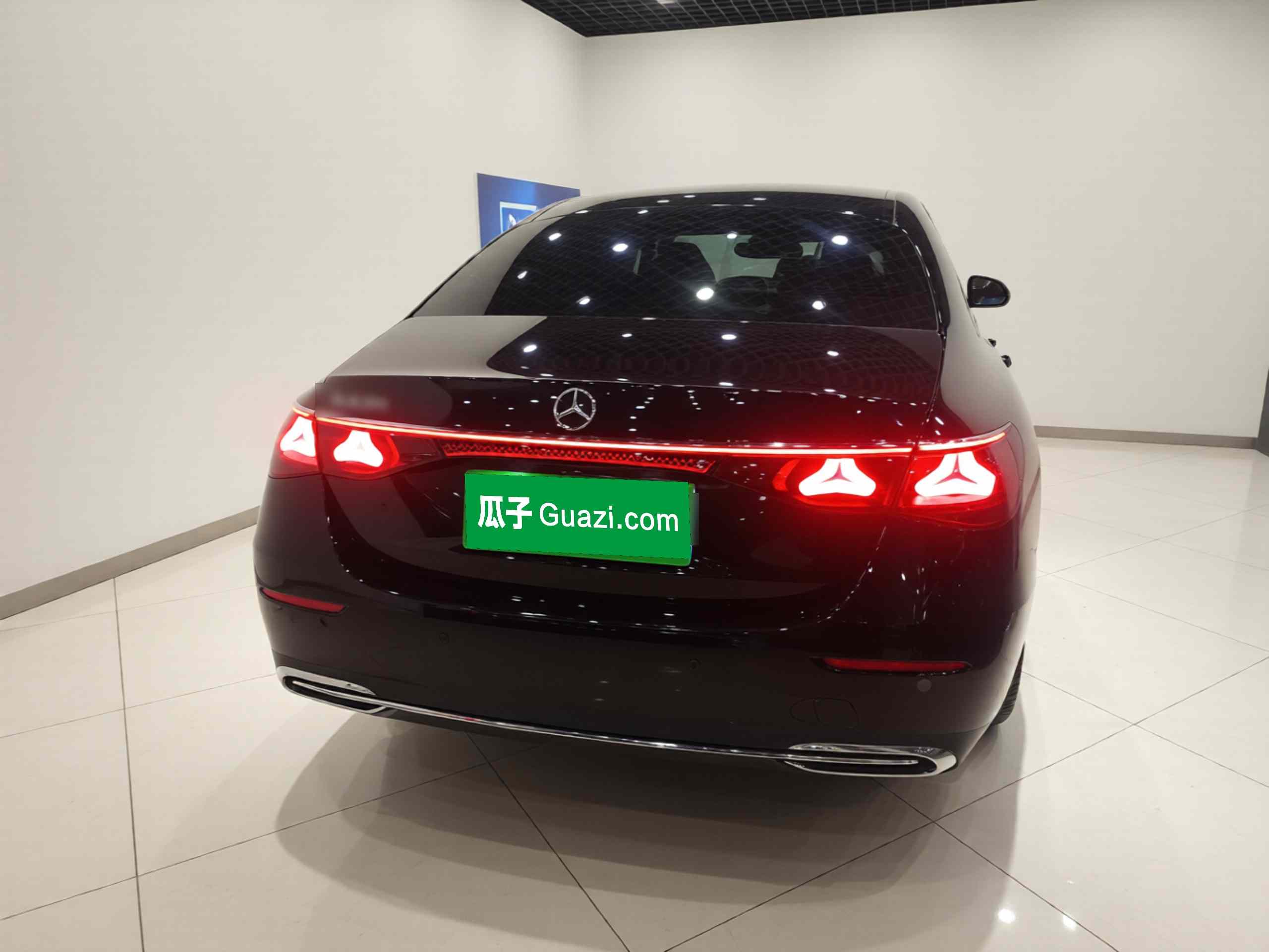 奔驰E级 2025款 E 300 L 豪华型(4)