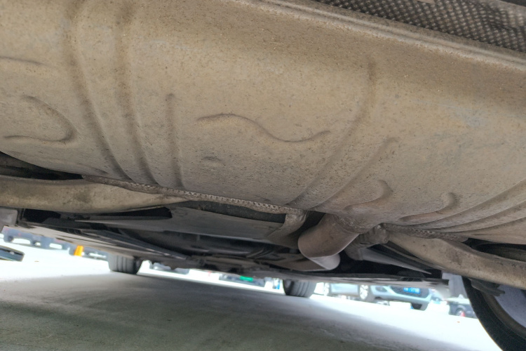 奔驰B级 2015款 B 200 动感型局部细节9008