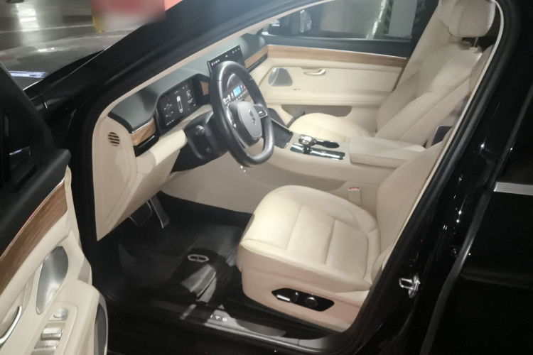 鸿蒙智行 问界M5 2022款 纯电后驱标准版局部细节19