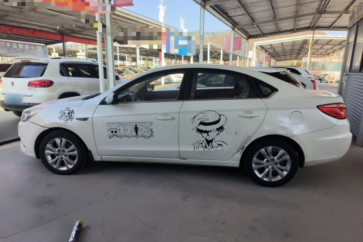 长安 逸动 2014款 1.6L 自动豪华型车身外观6003