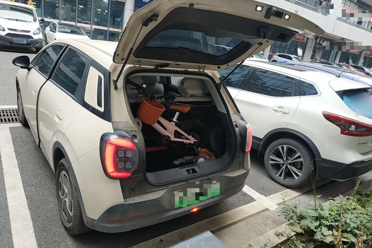 埃安 AION UT 2025款 330星辉版局部细节23