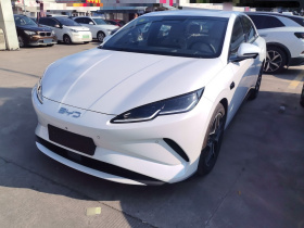 比亚迪 海豹06新能源 2025款 EV 545KM旗舰型