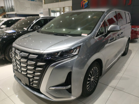 腾势D9 2022款 DM-i 970 四驱旗舰型