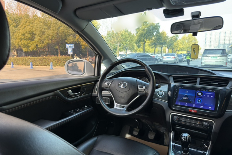 长城C50 2014款 升级版 1.5T 手动时尚型中控内饰7005