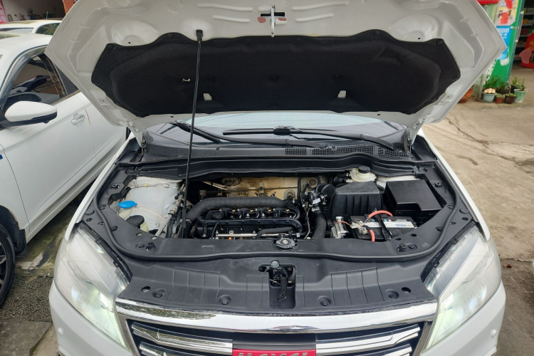 哈弗H6 2015款 运动版 1.5T 自动两驱豪华型机舱底盘24