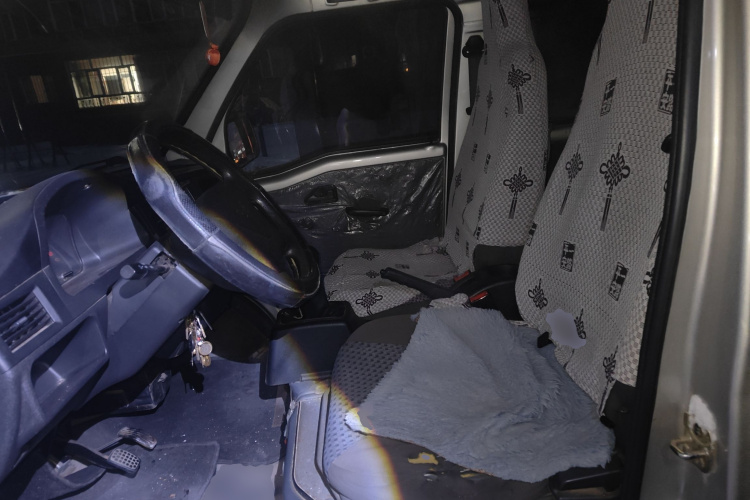 五菱汽车 五菱之光 2013款 1.0L 实用型中控内饰19