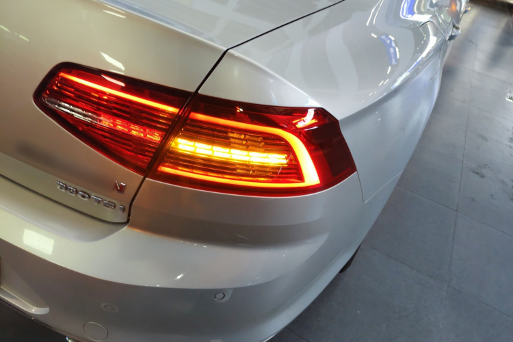 大众 迈腾 2018款 380TSI DSG 尊贵型车身外观9