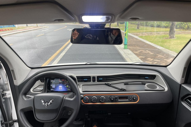 五菱汽车 宏光MINIEV 2021款 马卡龙臻享款 三元锂中控内饰7004