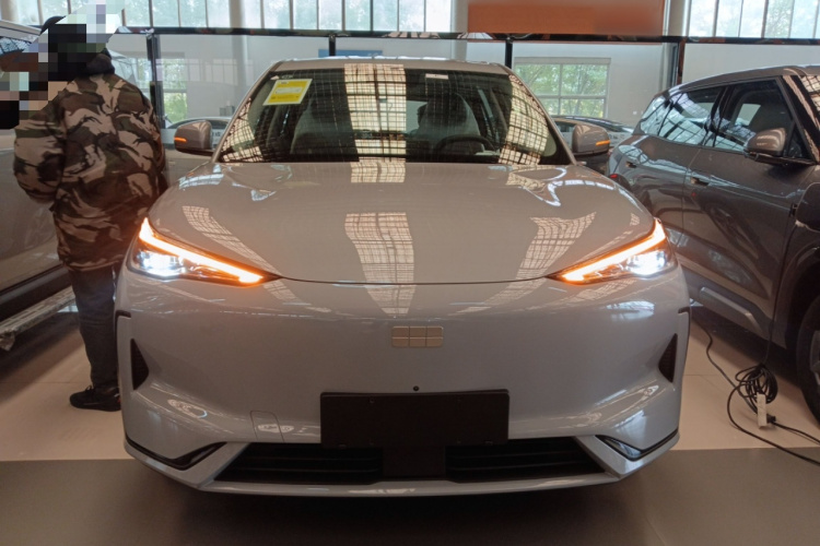 吉利银河 银河E5 2026款 530km 启航版车身外观6001