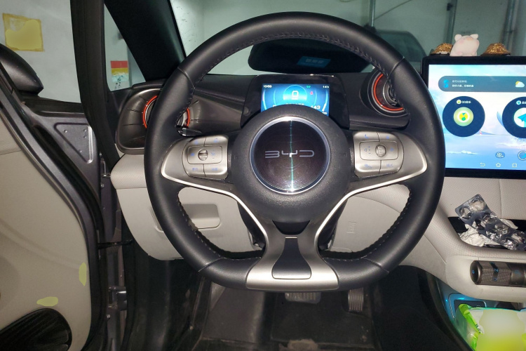 比亚迪 海豚 2021款 405km 时尚版中控内饰13