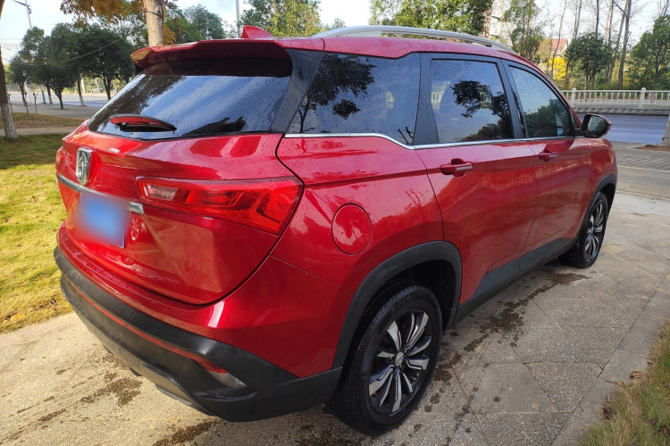 宝骏530 2018款 1.5T DCT旗舰型 国V车身外观7