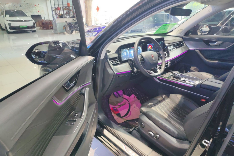 红旗HS5 2023款 2.0T 旗享Pro版中控内饰20