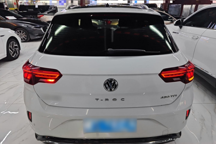 大众 T-ROC探歌 2019款 230TSI DSG两驱R-Line车身外观6