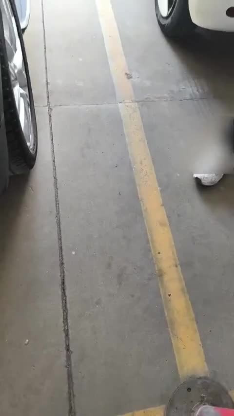 长安启源 长安Lumin 2022款 210km 香甜款讲解1