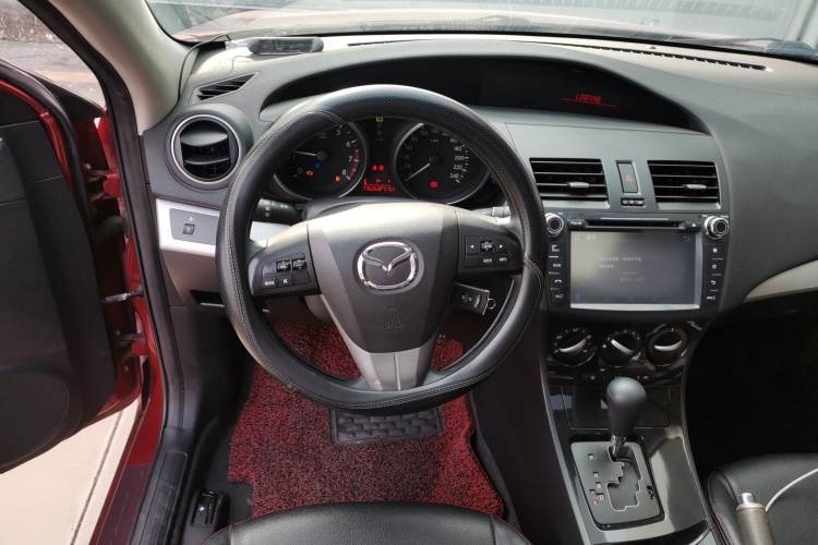 马自达3星骋 2015款 三厢 1.6L 自动精英型中控内饰13