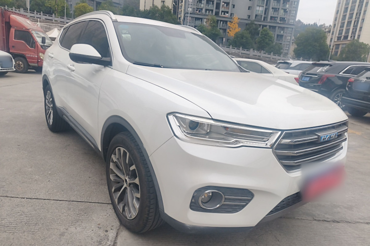 哈弗H6 2017款 蓝标 2.0T 自动两驱智尚型车身外观3